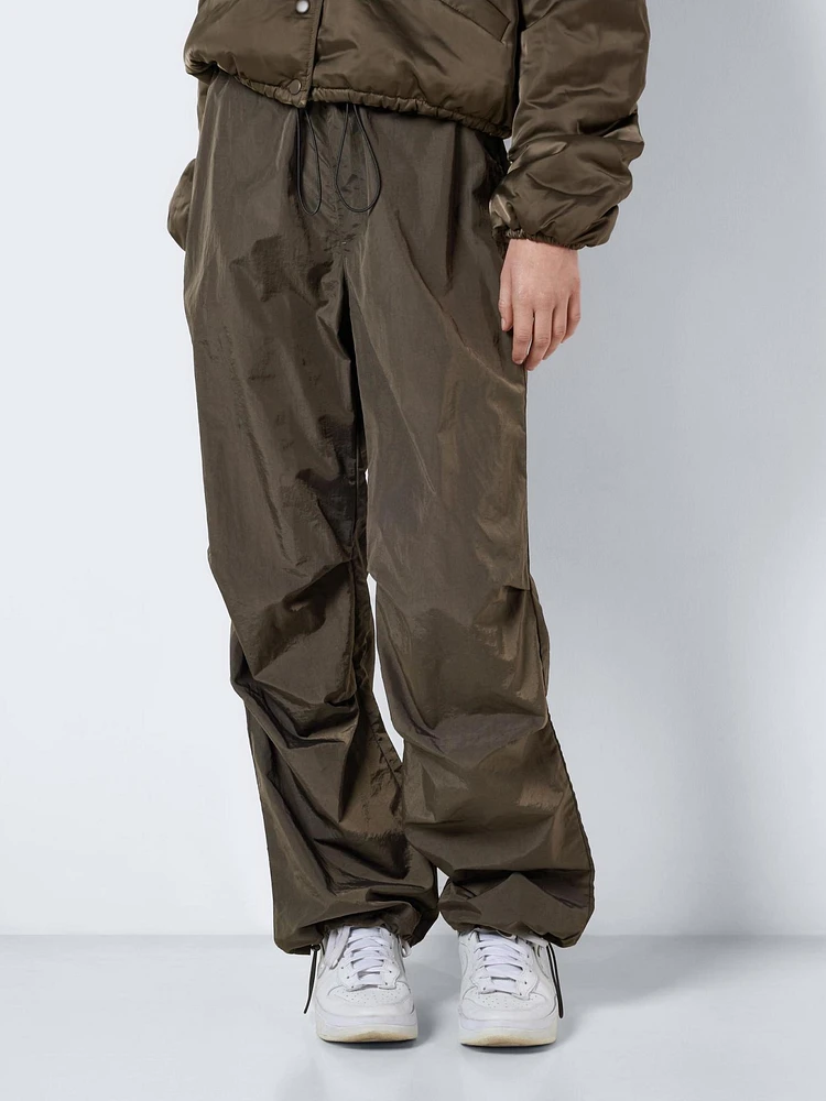 Noisy May : Low Waist Parachute Pants