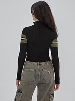 Guess : Chest Stripe Full Zip Top