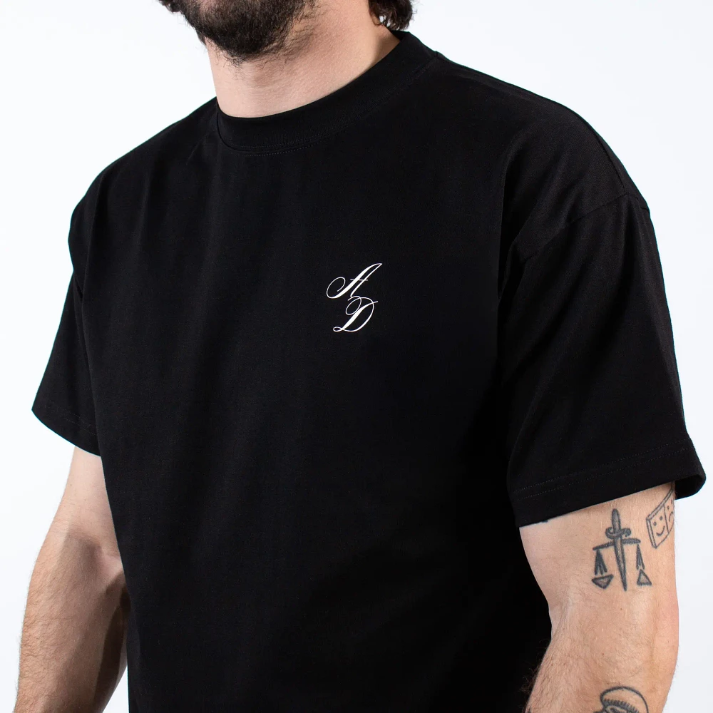 WLKN : Mona T-Shirt