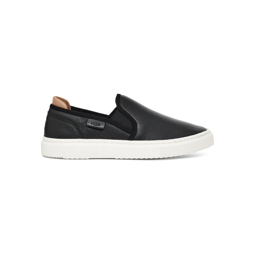 UGG 1130779 Alameda Slip On BLK