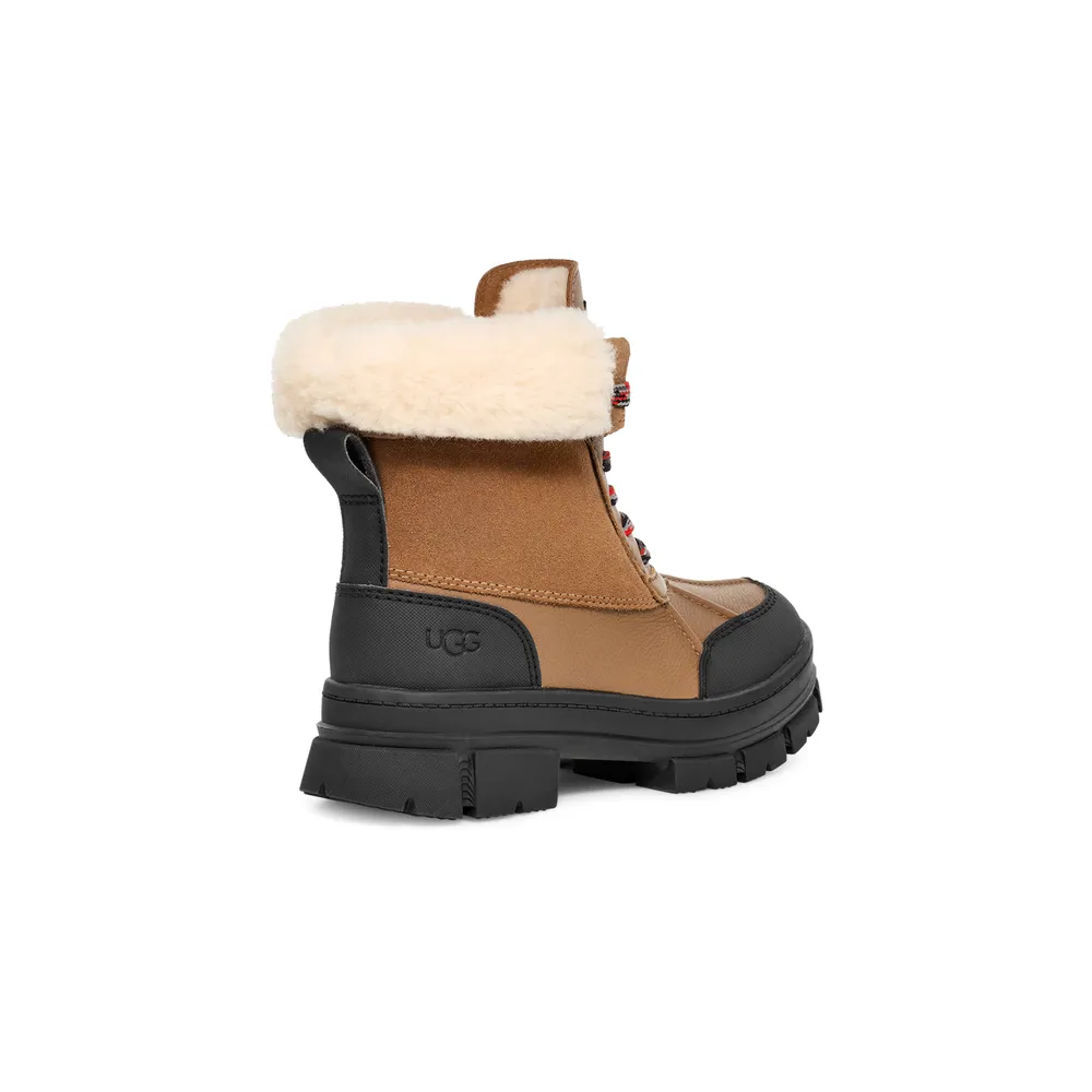 UGG 1130524 Ashton Addie CHE