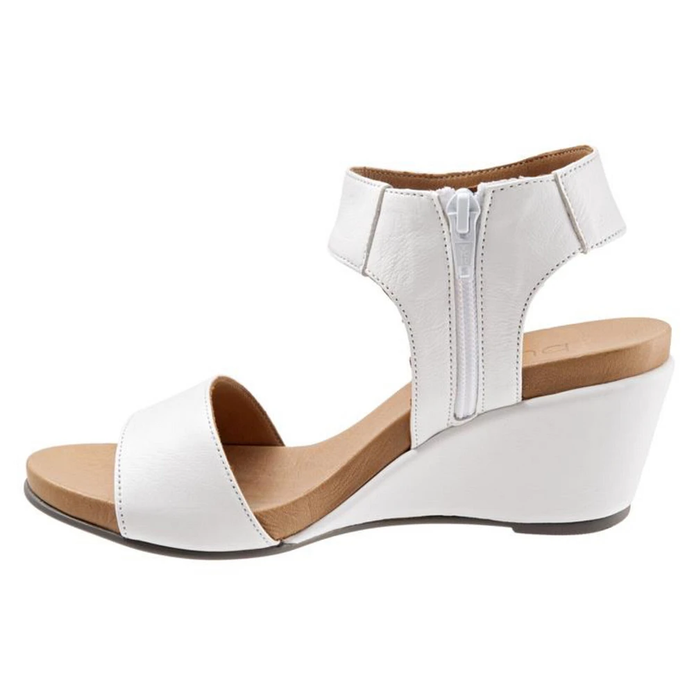 BUENO Ida Wedge Sandal