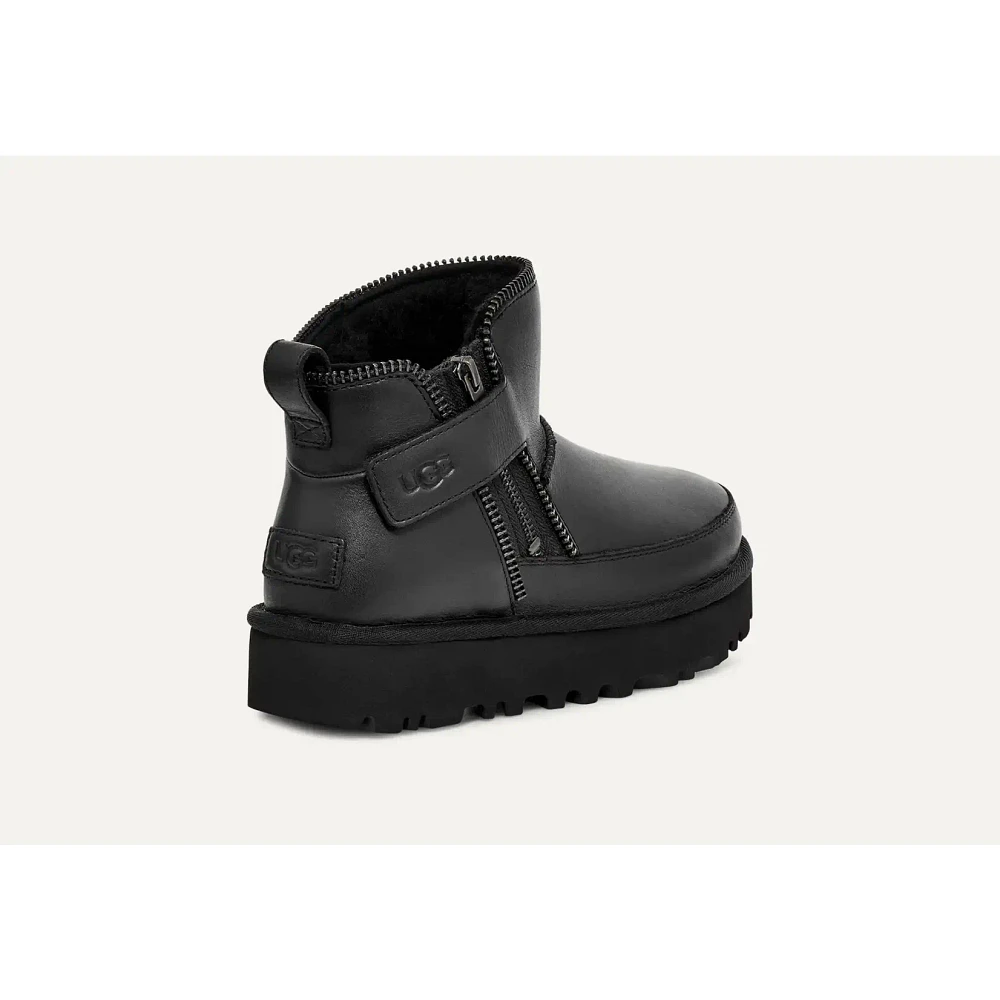 UGG 1164690 Classic Mini Moto Boot BLK