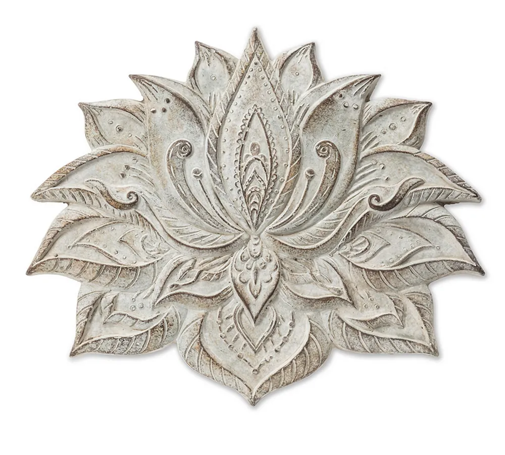 Med Lily Plaque 12"