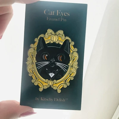 Cat Eyes Sliding Enamel Pin