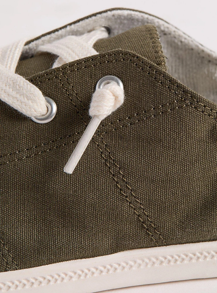 Riley Ruched Sneaker (WW