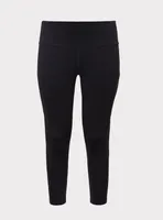 Performance Core Crop Active Legging With Side Pockets