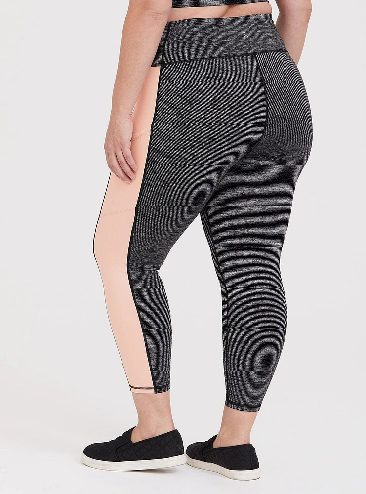 Cropped Active Side Pocket Legging