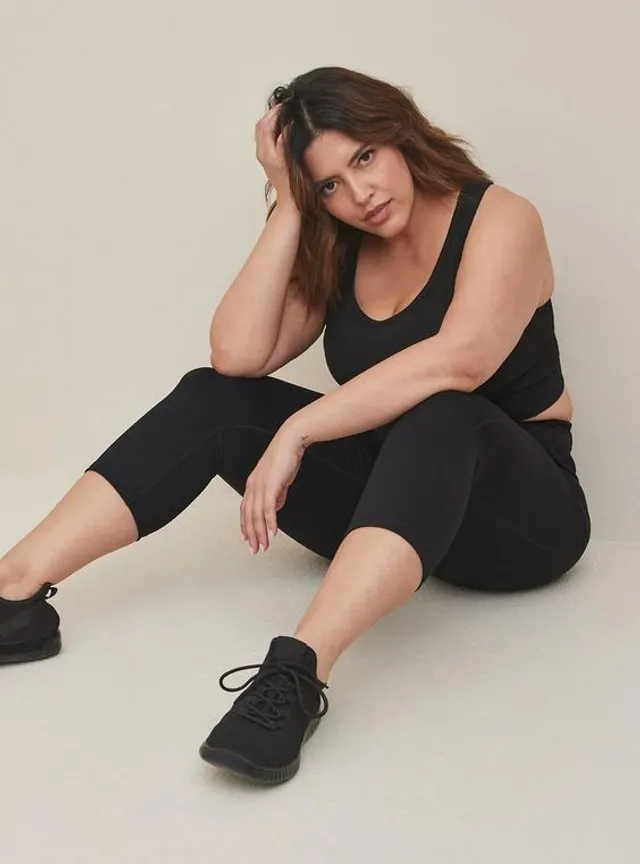 TORRID Performance Core Capri Active Legging With Side Pockets