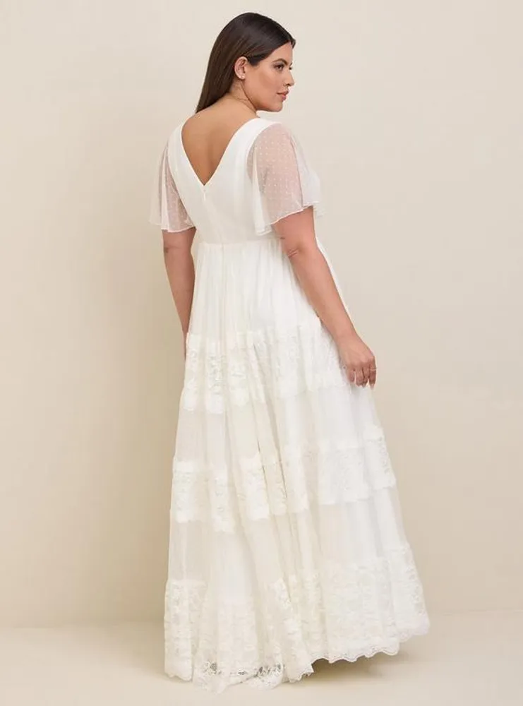 Plus Size - Ivory Lace A-line Boho Wedding Dress - Torrid