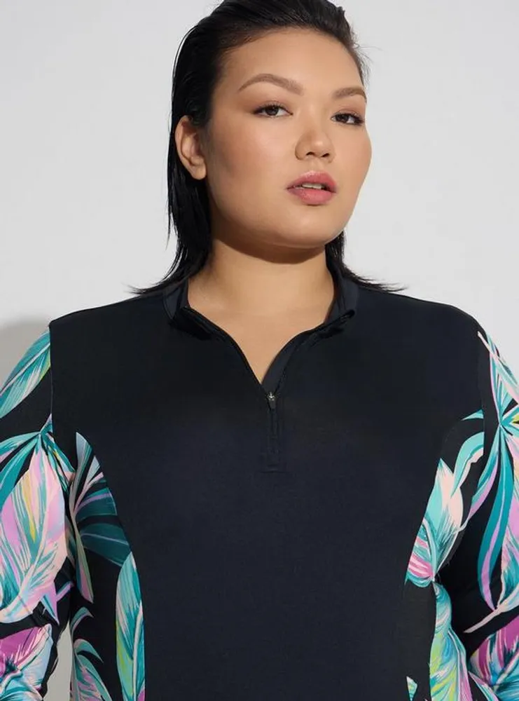 TORRID Wireless Unlined Partial Zip Rashguard