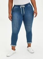 Pull-On Boyfriend Straight Super Soft Mid-Rise Jean