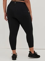 Bombshell Crop Legging