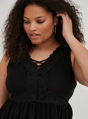 Babydoll Textured Jersey V-Neck Lace-Up Lace Pieced Top