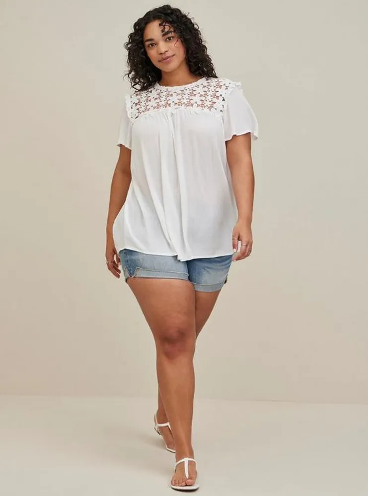 TORRID Crinkle Gauze Daisy Crochet Trim Top