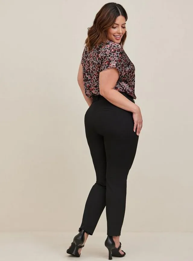 Pull-On Relaxed Taper Studio Luxe Ponte High-Rise Pant