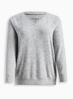 Super Soft Plush V-Neck Lace Pieced Sleeve Raglan Sweatshirt