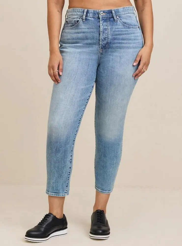 TORRID Mom Straight Vintage Stretch High-Rise Jean (Short | Plaza Las  Americas