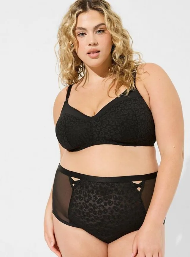 TORRID Simply Spacer T-Shirt Lightly Lined Lace 360° Back Smoothing™ Bra