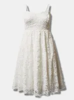 Midi Crochet Lace Sweetheart Dress