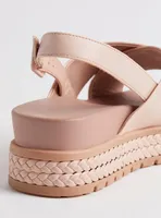 Criss Cross Flatform Sandal (WW)