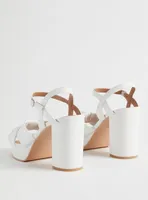 Soft Knot Heeled Platform Mule (WW)