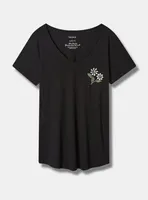 Skull Daisy Embroidered Girlfriend Classic Fit V-Neck Tee