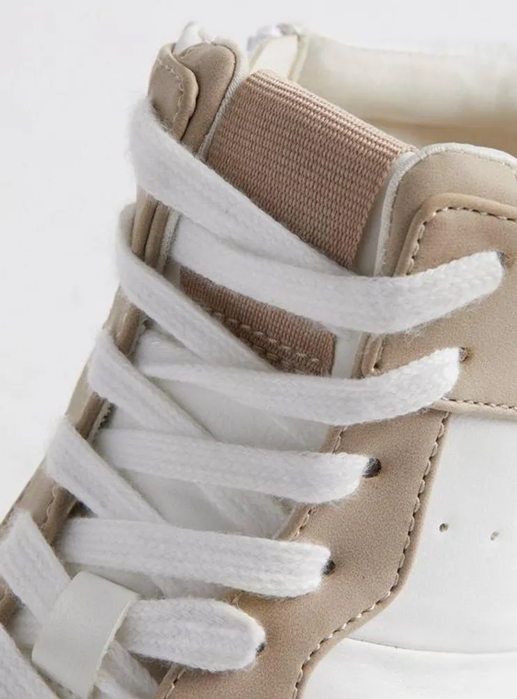 Lace-Up High Top Sneaker (WW)