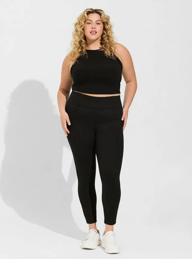 TORRID Pocket Pixie Skinny Studio Luxe Ponte High Rise Pant