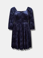 At The Knee Embossed Velvet Sweetheart Peplum Dress