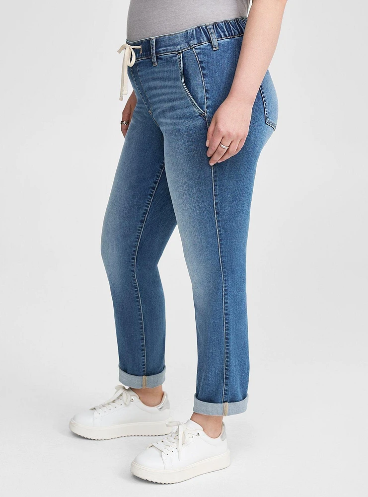 Pull-On Weekend Boyfriend Mid-Rise Jean