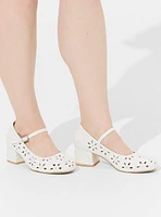 Eyelet Block Heel (WW