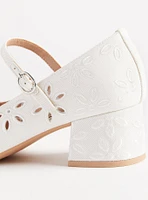 Eyelet Block Heel (WW