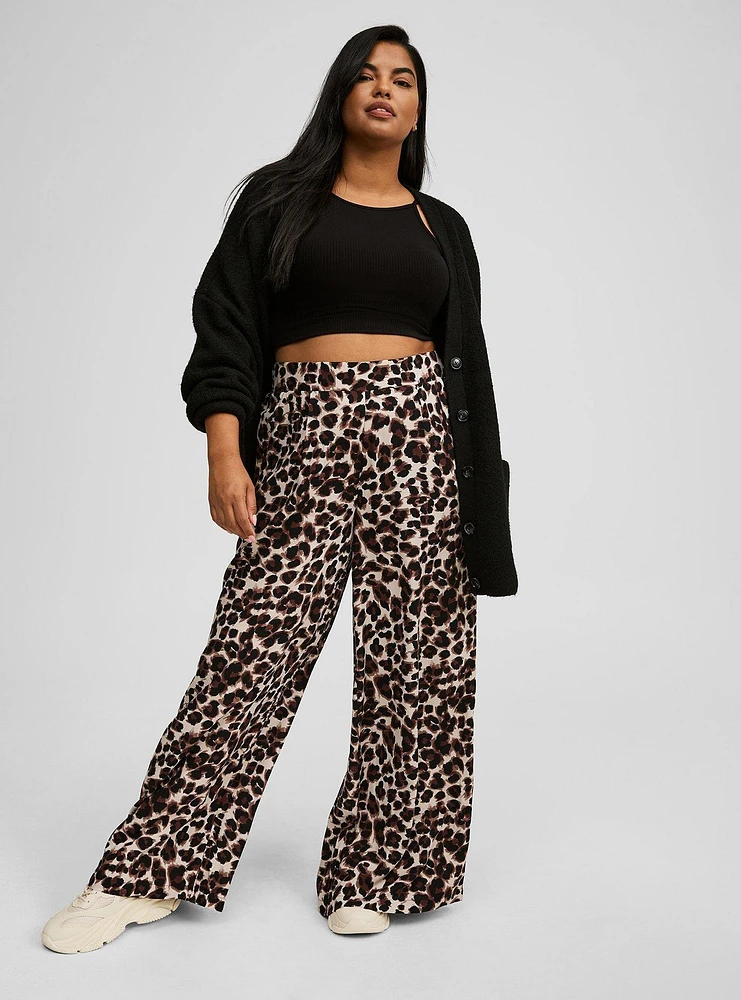 Pull-On Wide Leg Pant