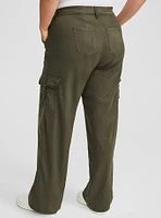 Pull-On Weekend Wide Leg Cargo Pant