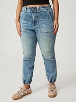 Jogger Mid-Rise Jean