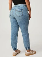 Jogger Mid-Rise Jean