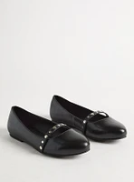 Studded Strap Flat (WW