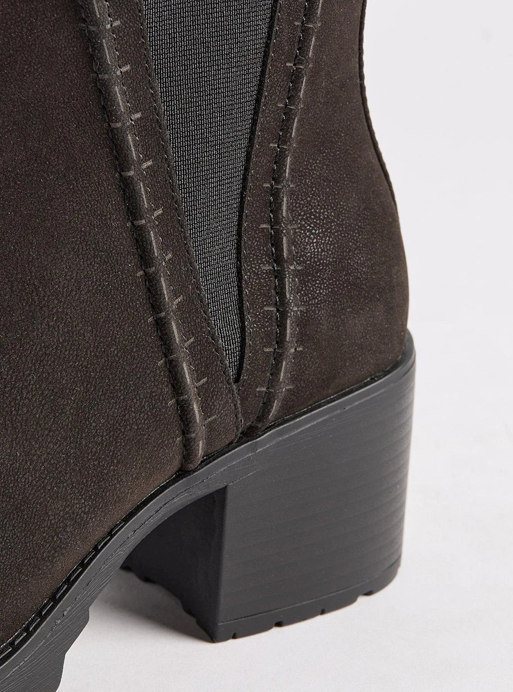 Lug Heeled Chelsea Bootie (WW