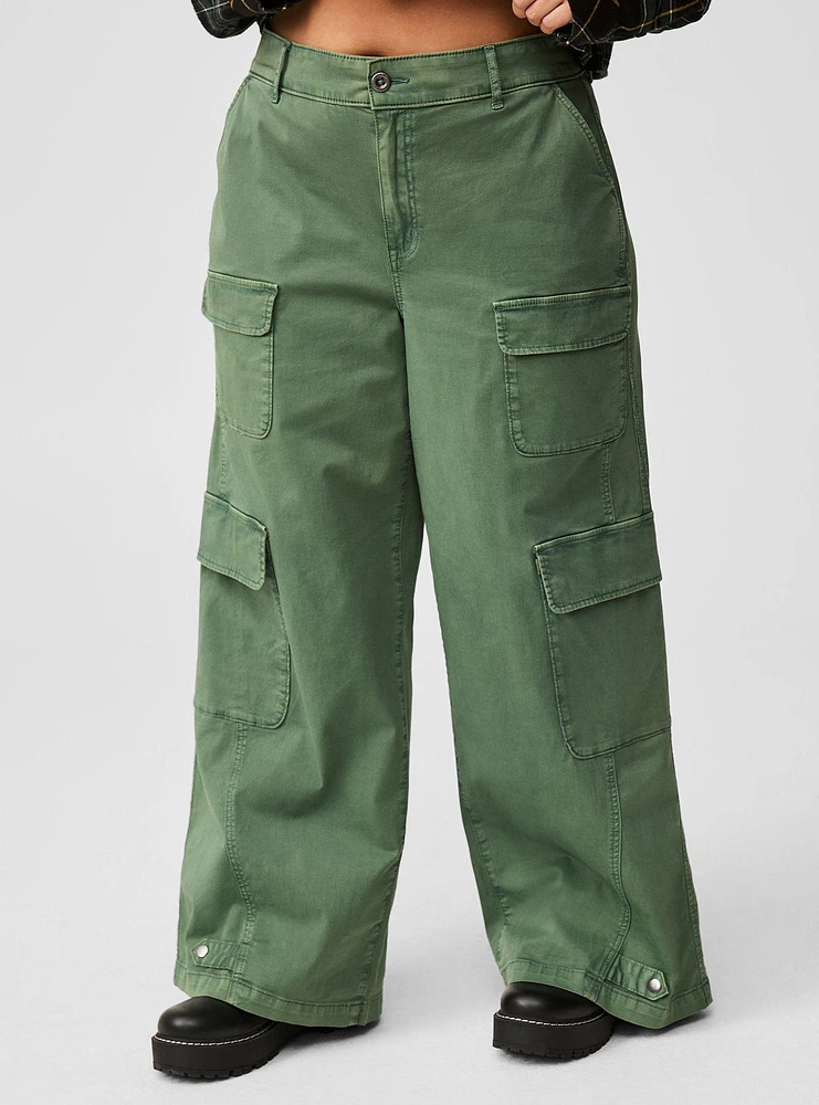 High Rise Baggy Cargo Pant