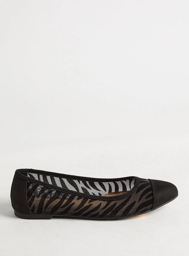 Zebra Mesh Pointed Toe Flat (WW