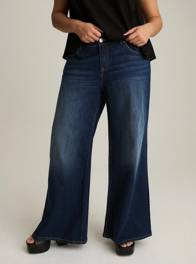 Festi Baggy Low-Rise Wide Leg Jean