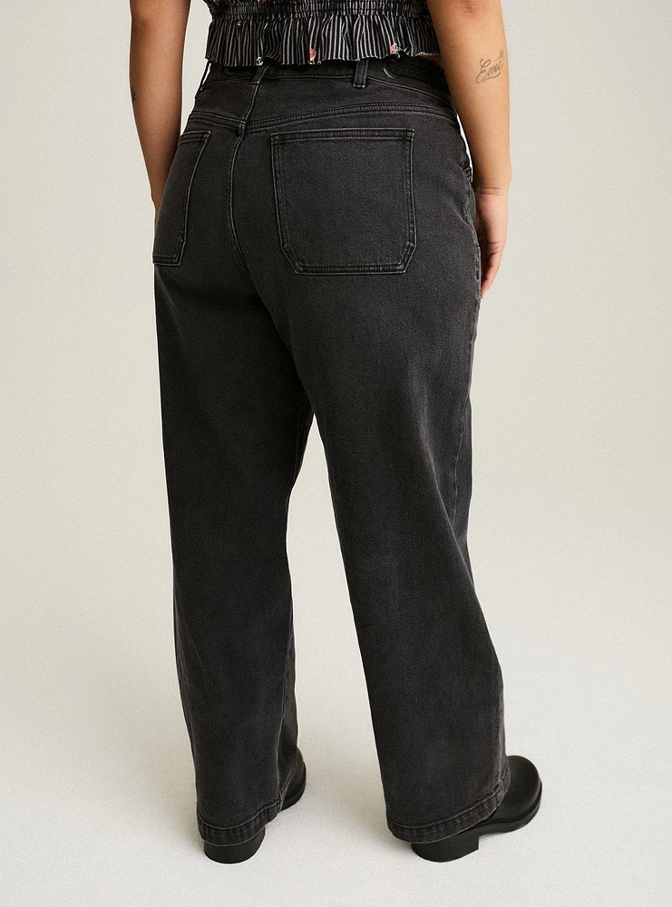 Festi High-Rise Straight Jean