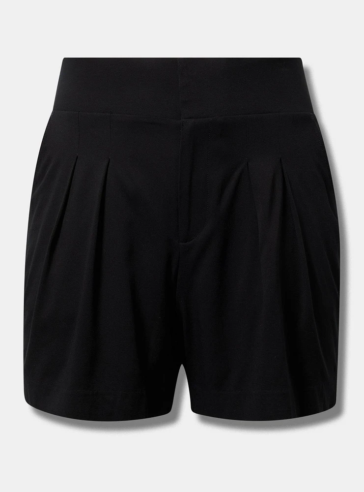 Pleated Pull-on Short