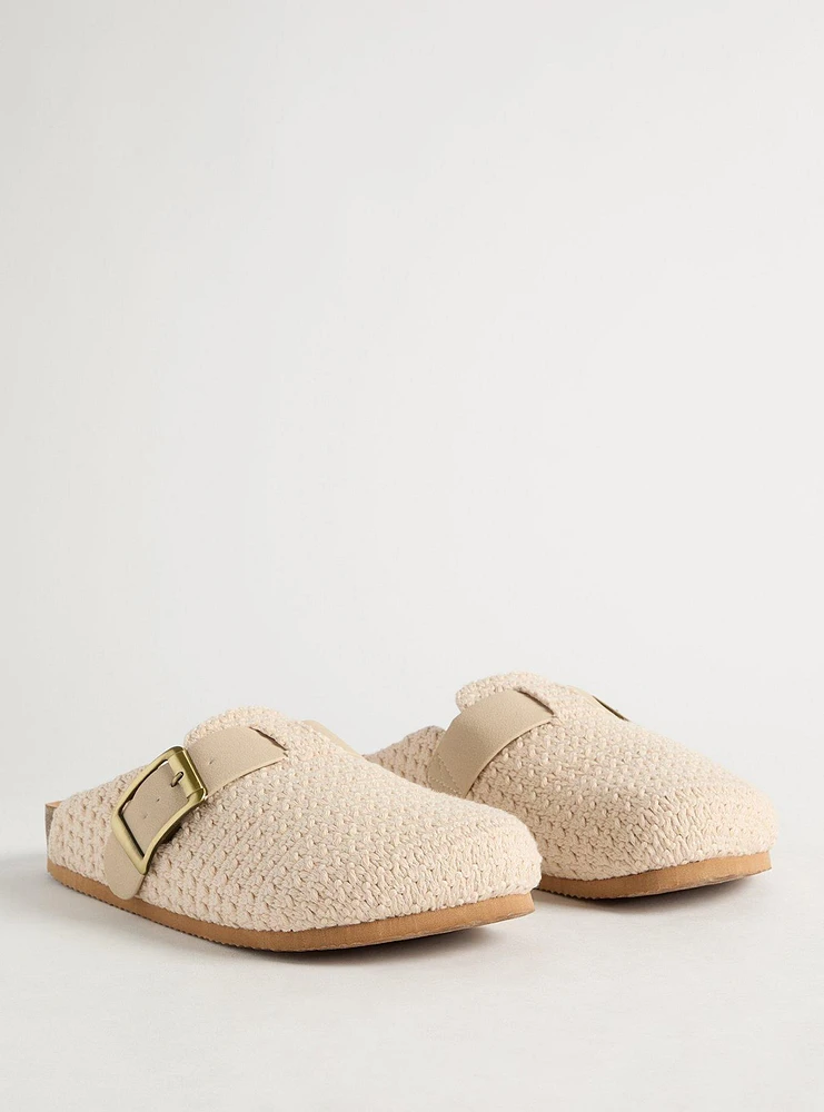 Buckle Clog (WW