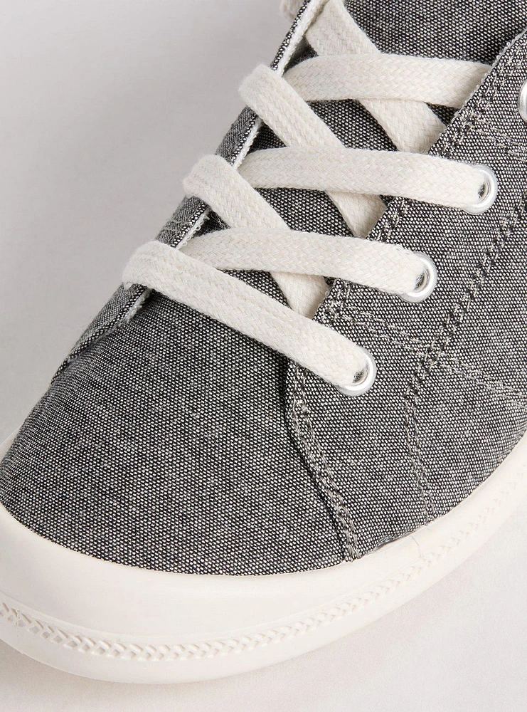 Riley Ruched Sneaker (M