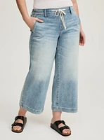 Crop Weekend Mid-Rise Wide Leg Jean