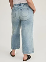 Crop Weekend Mid-Rise Wide Leg Jean