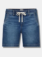 Weekend Mid-Rise Bermuda Short