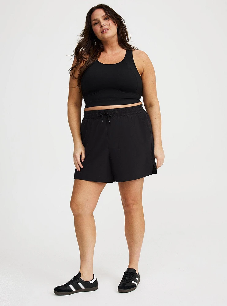 Relaxed Woven Short